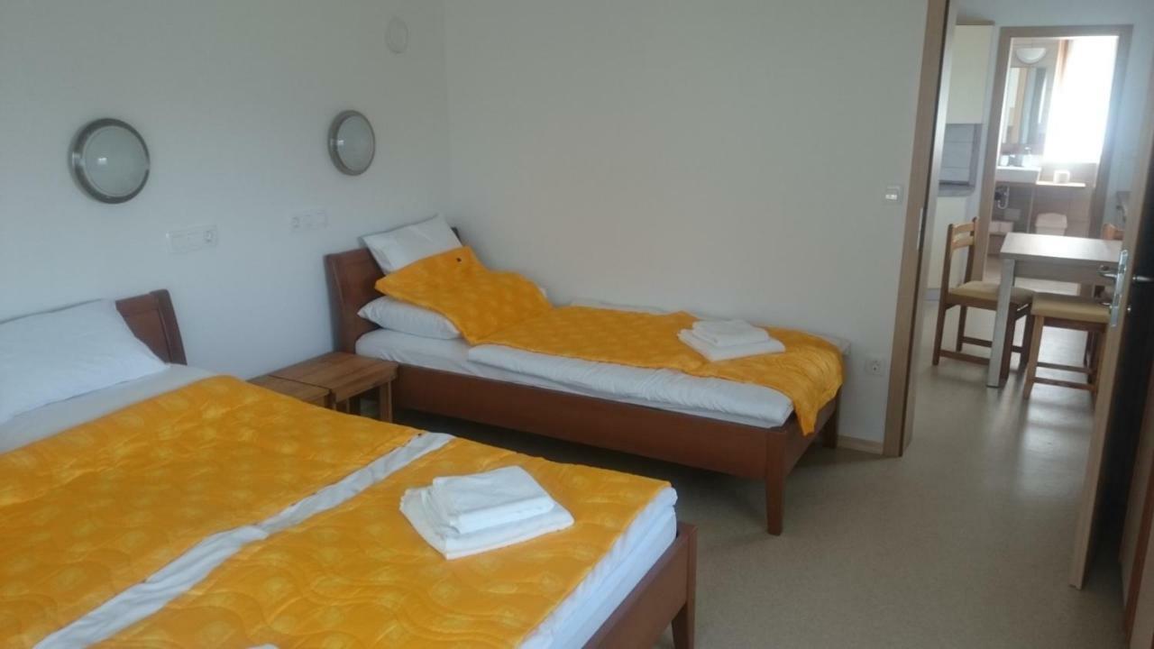 Apartma Smid Apartment Škofja Loka Екстериор снимка